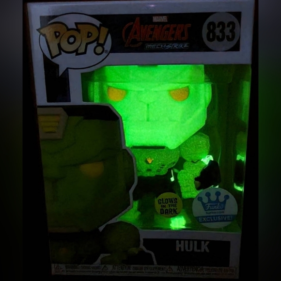 Hulk funko exclusive # 833 (nib) Brand new glow in the dark hulk funko. - Picture 3 of 9